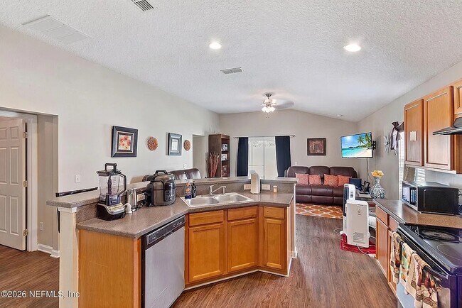 Foto del edificio - 9155 Mill Grove Dr