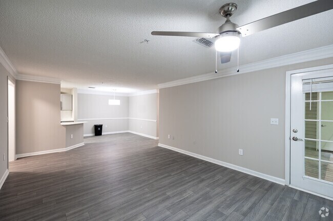 2BR - 1BA, 1059 m2 - River Vista