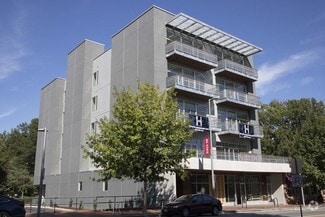 Building Photo - The Hillsborough