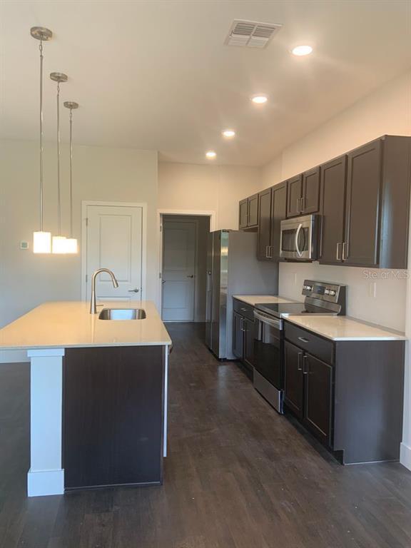 Foto del edificio - 7 Pine Crest Ln