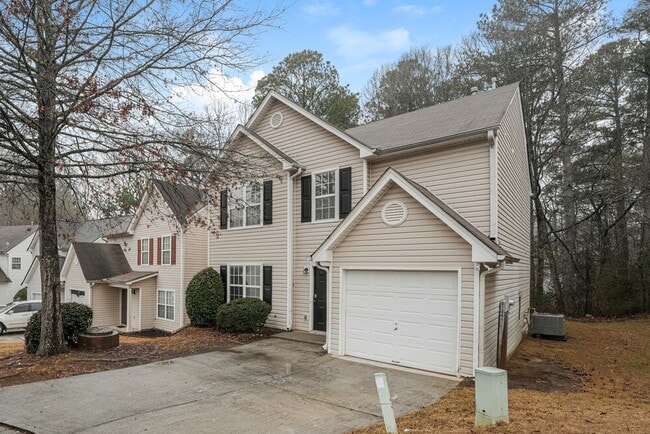 Building Photo - 126 Springbottom Dr SE
