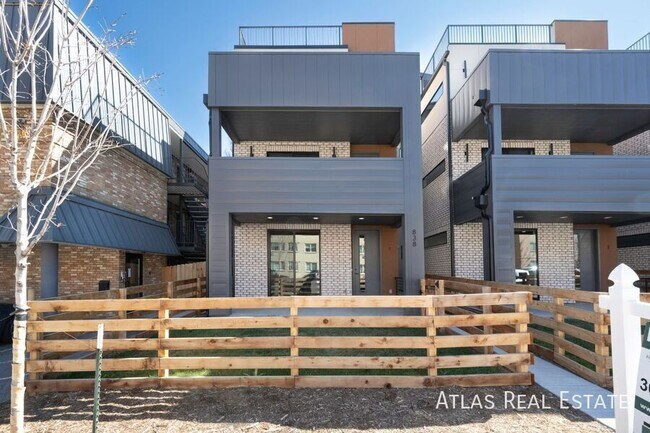 Foto del edificio - 830 Cherry St