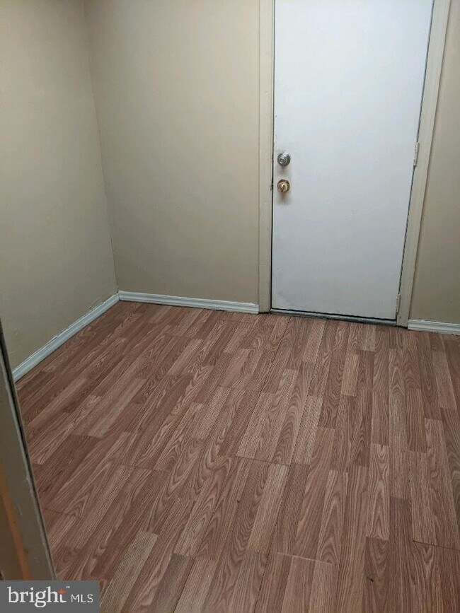 Foto del edificio - 6943 Torresdale Ave