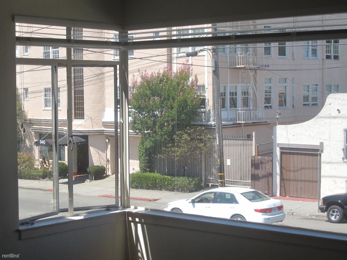 Building Photo - 525 Alcatraz Ave