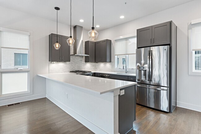 Building Photo - 808 Melpark Ct