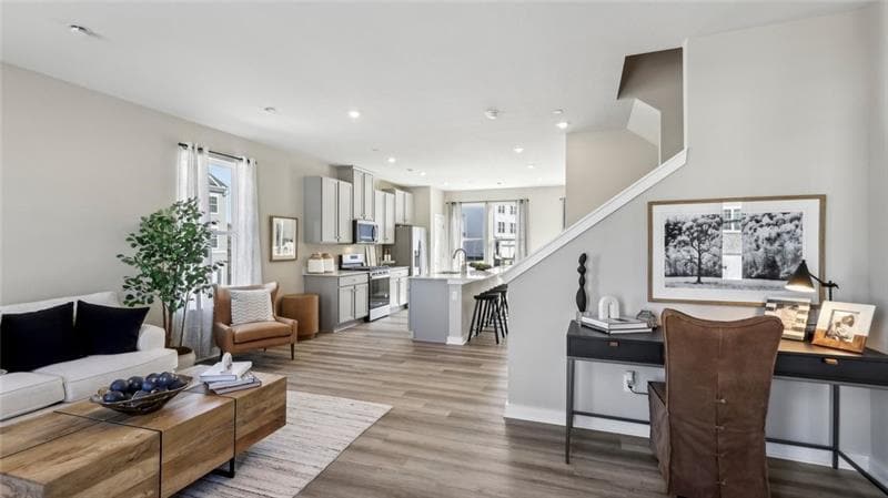 Foto principal - 696 Olivia St