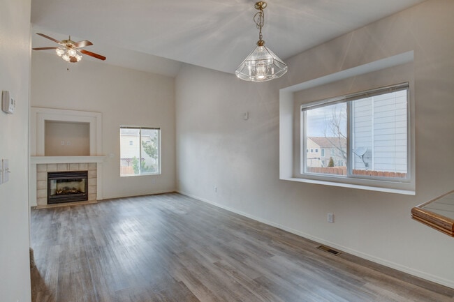 Building Photo - 4247 Bays Water Dr