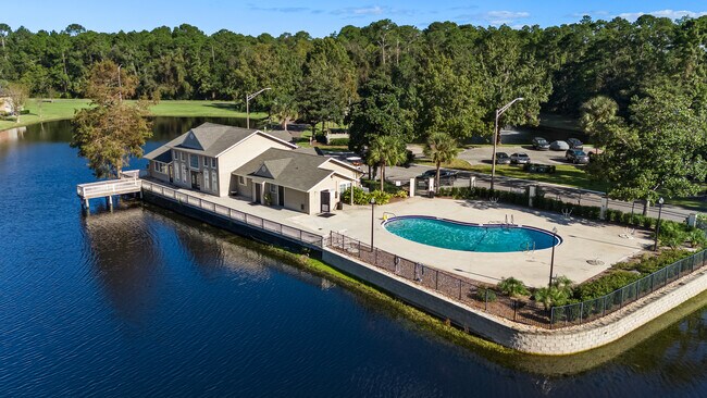 Building Photo - 10200 Belle Rive Blvd