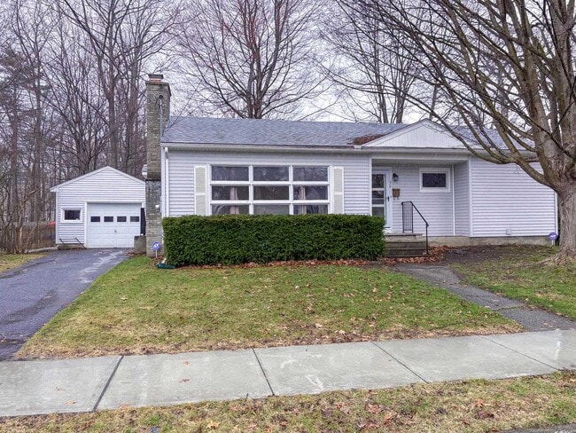 Building Photo - 38 Marshall Dr