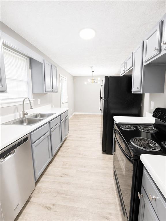Building Photo - 8011 Trinity Park Dr