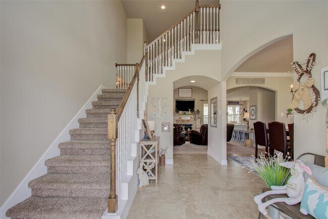 Building Photo - 14306 Meadowlands Dr