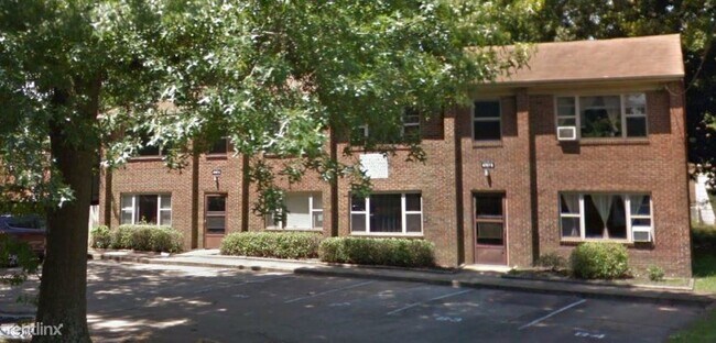 Building Photo - 4707 Killam Ave
