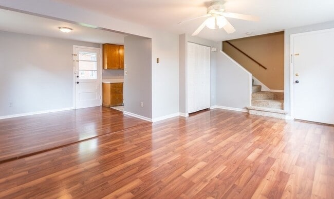 Living room, coat closet and both entrances - 52 Wilson Dr