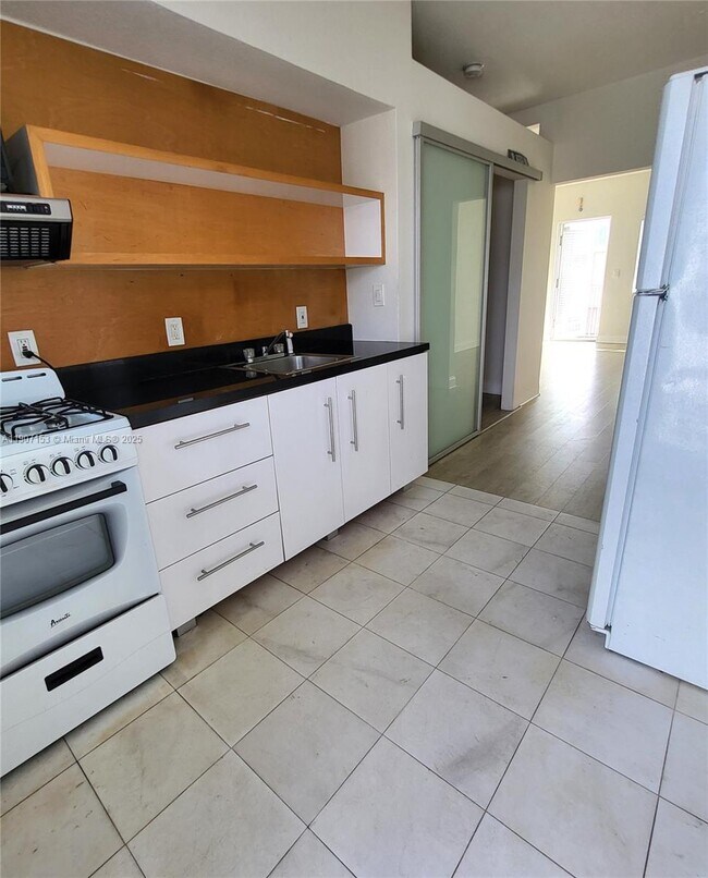 Foto del edificio - 503 74th St