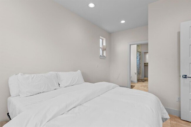 Foto del edificio - 4831 Chenevert St