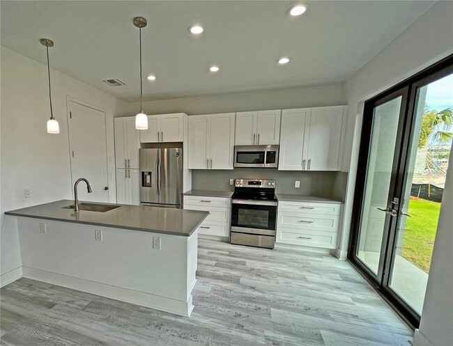 Building Photo - 8717 Palm Ranches Pl