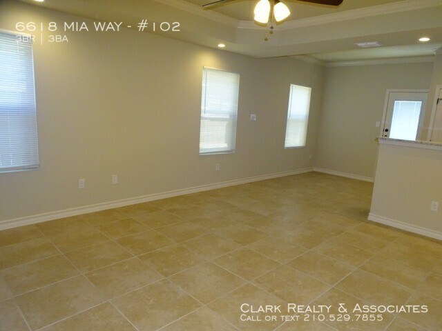 Building Photo - 6618 Mia Way #102, San Antonio, TX. 78233