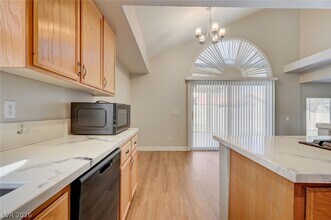 Building Photo - 8752 Raindrop Canyon Ave