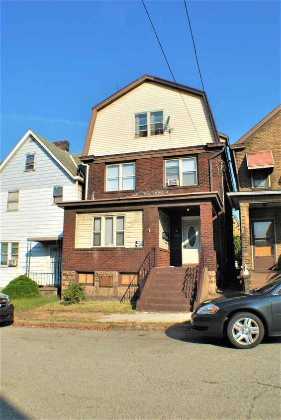 Primary Photo - 411 Franklin St