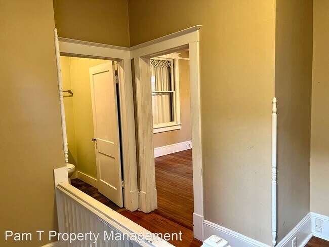 Foto del edificio - 3 br, 2 bath House - 17 E. 34th St