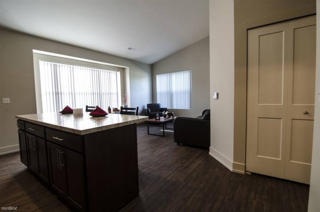 Foto del edificio - 1122 Beech St