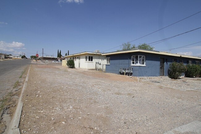 Foto del edificio - 3900 Flory Ave