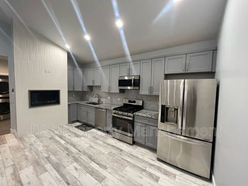 3316 Oakview Ln, Carmichael, CA 95608 House Rental in Carmichael, CA