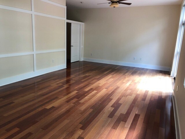 Foto del edificio - 511 E 34th St