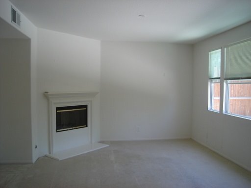 Foto del edificio - OCEANSIDE - Charming 4BD/3BA Coastal Home with Modern Comforts