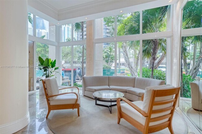 Foto del edificio - 770 Claughton Island Dr