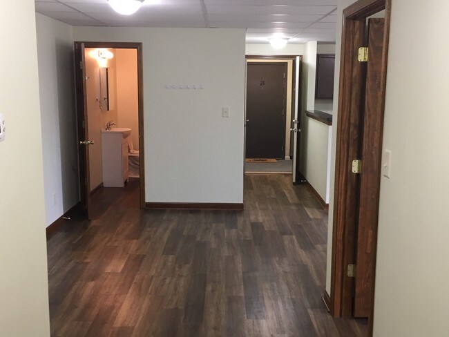 Foto del edificio - 201 N Colfax St