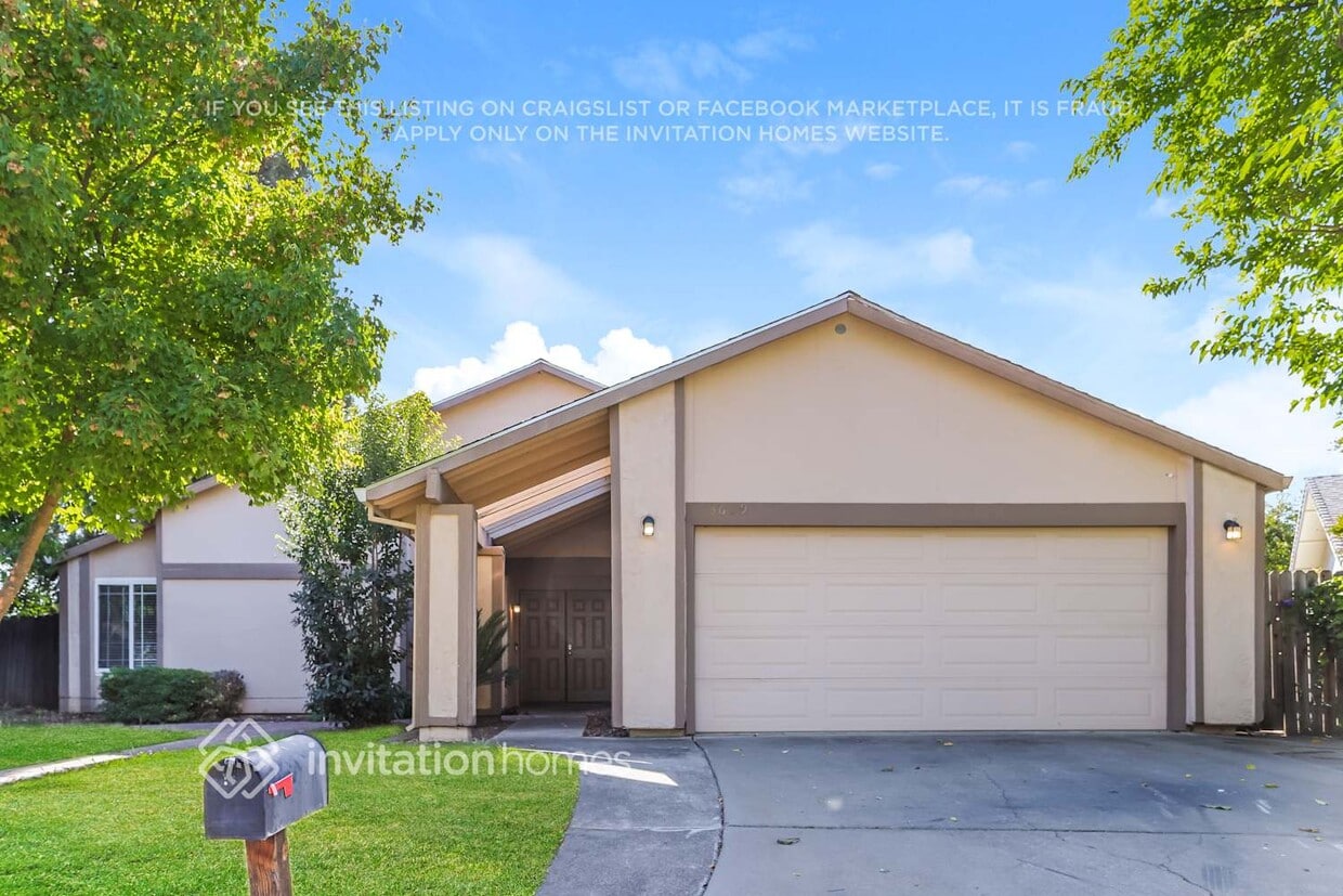 Foto principal - 3629 Pullman Dr