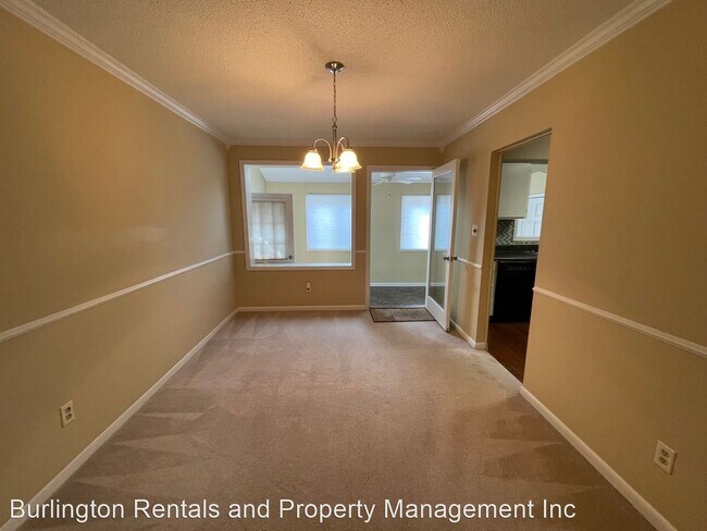 Building Photo - 2 br, 2.5 bath House - 516-A Peele St.
