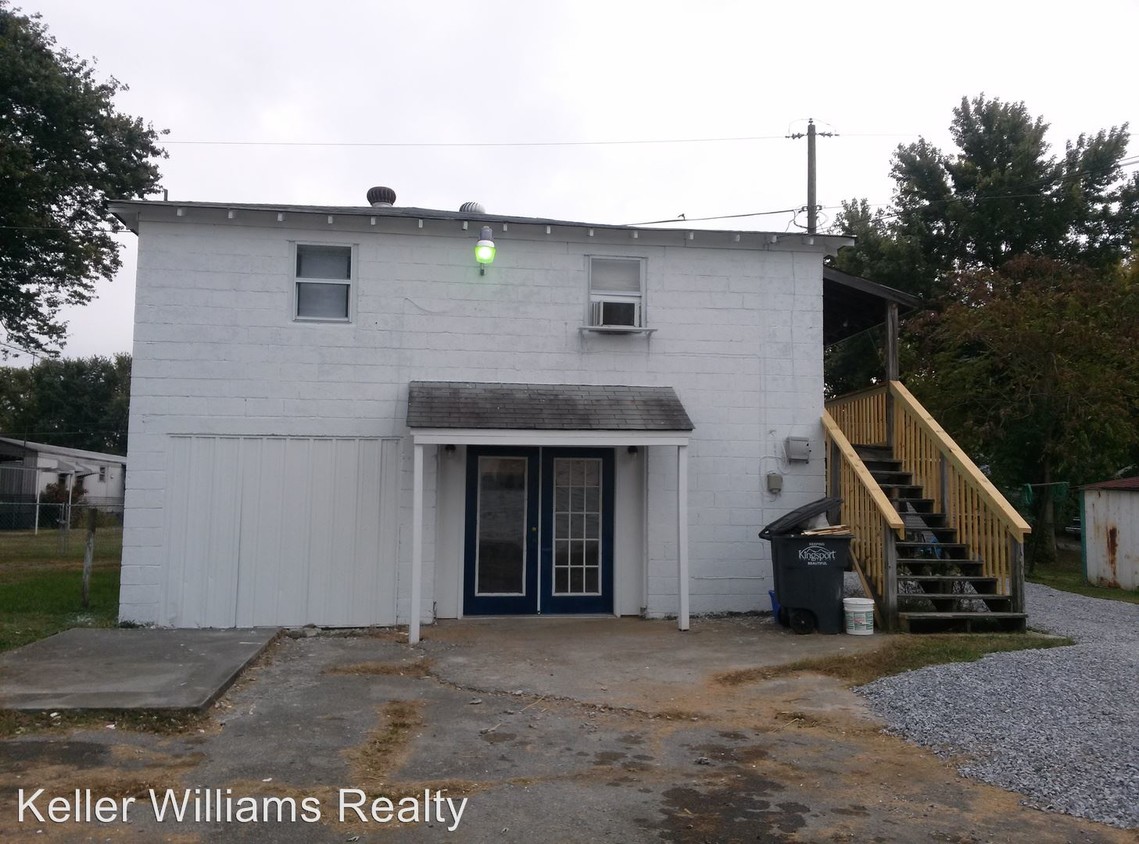 Primary Photo - 1613 C St
