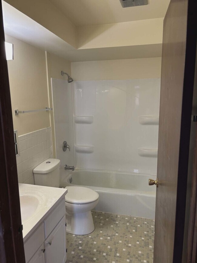 Foto del edificio - 200 Madison St