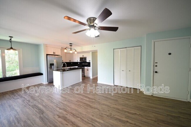 Foto del edificio - 9716 7th Bay St