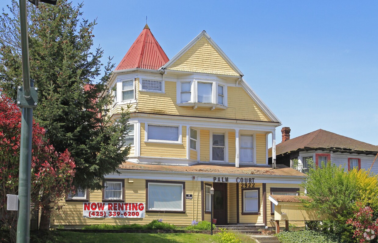 Primary Photo - Lentzy Apartments