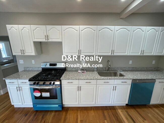 Foto del edificio - 134 Fremont Ave