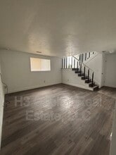 Building Photo - 421 Joseph Dr