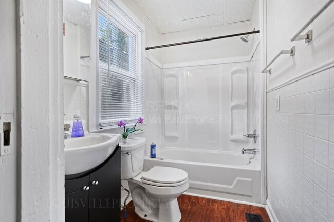 Building Photo - 2334 Standard Ave