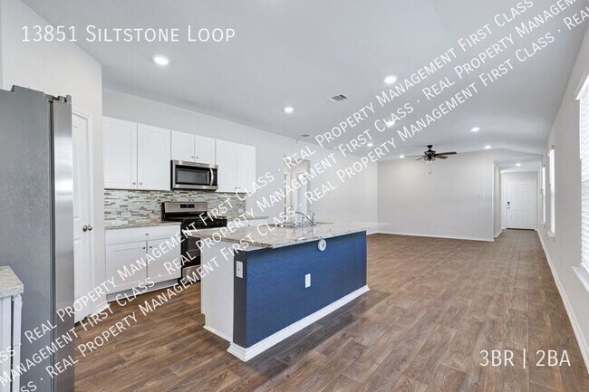 Foto del edificio - 13851 Siltstone Lp
