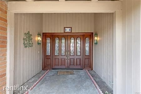 Building Photo - 3 br, 3 bath House - 112 Via Toluca