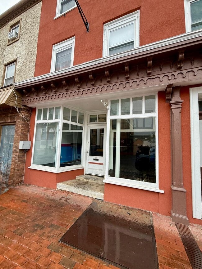 Foto del edificio - Bring Your Vision to Downtown Smryna!