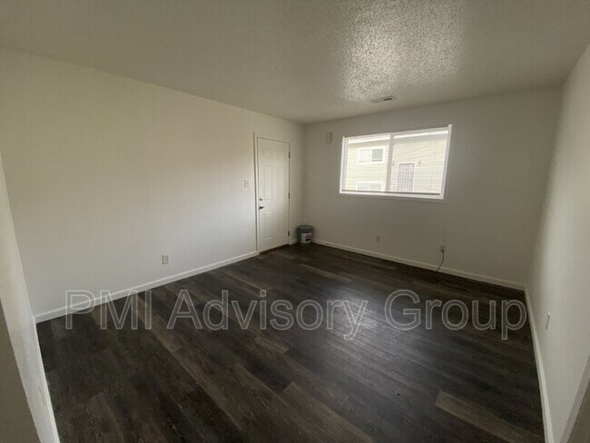 Foto del edificio - 2820 SE Monroe St