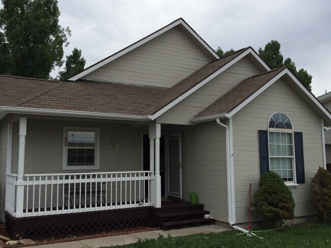 Building Photo - 1552 Balsam Ct