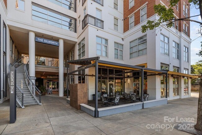Building Photo - 1315 East Blvd