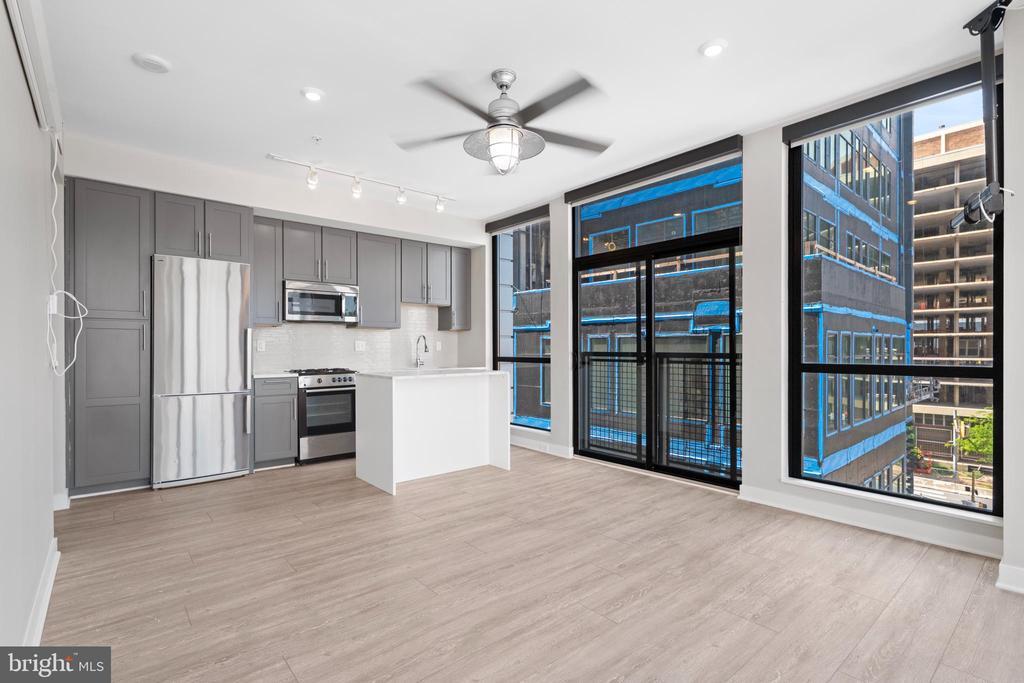 Foto principal - 1320 Fenwick Ln