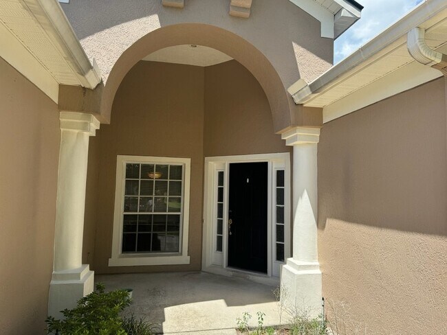 Foto del edificio - 8080 St Andrews Cir