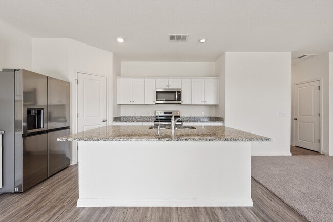 Building Photo - 19507 Cloudy Bay Dr
