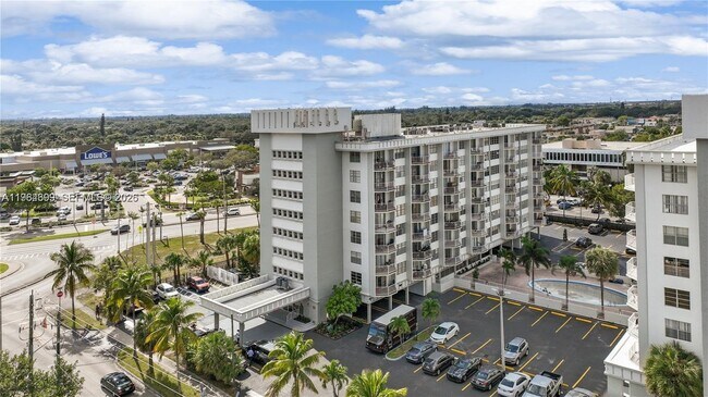 Foto del edificio - 16740 NE 9th Ave